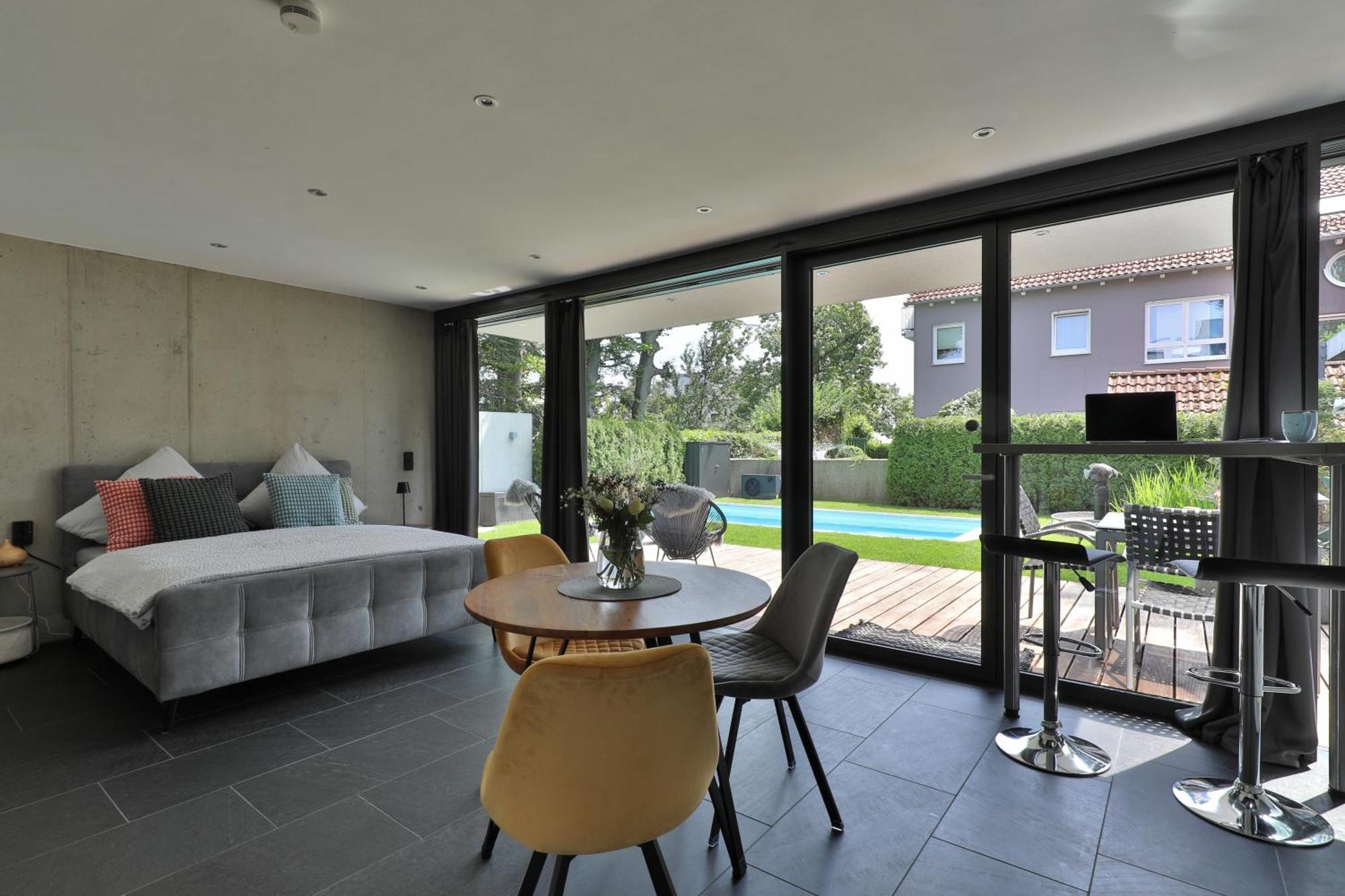 Modernes Studio-Apartment Gersthofen Buitenkant foto