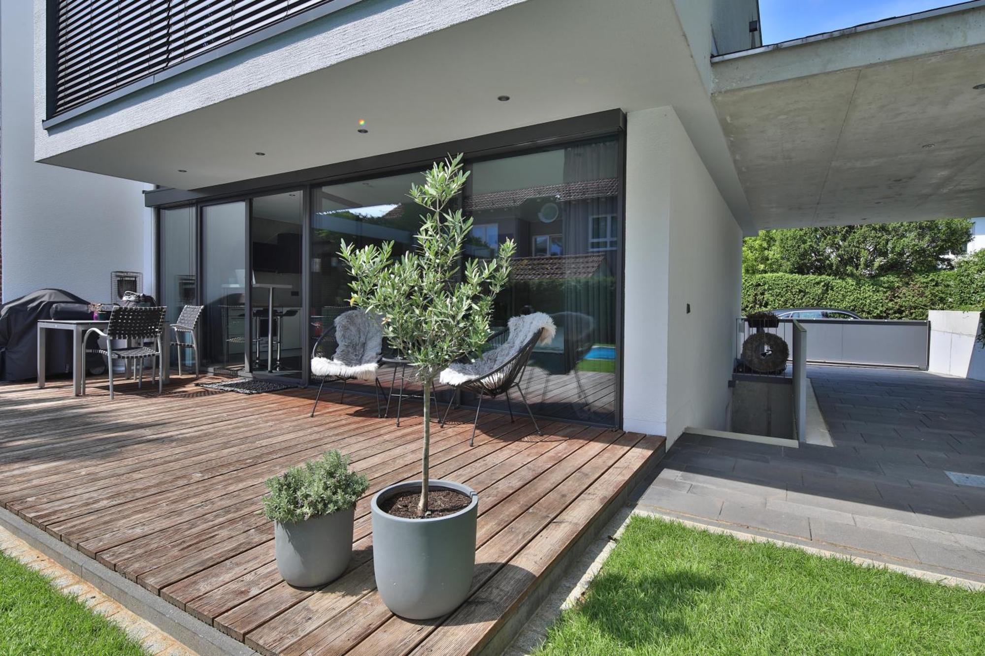 Modernes Studio-Apartment Gersthofen Buitenkant foto