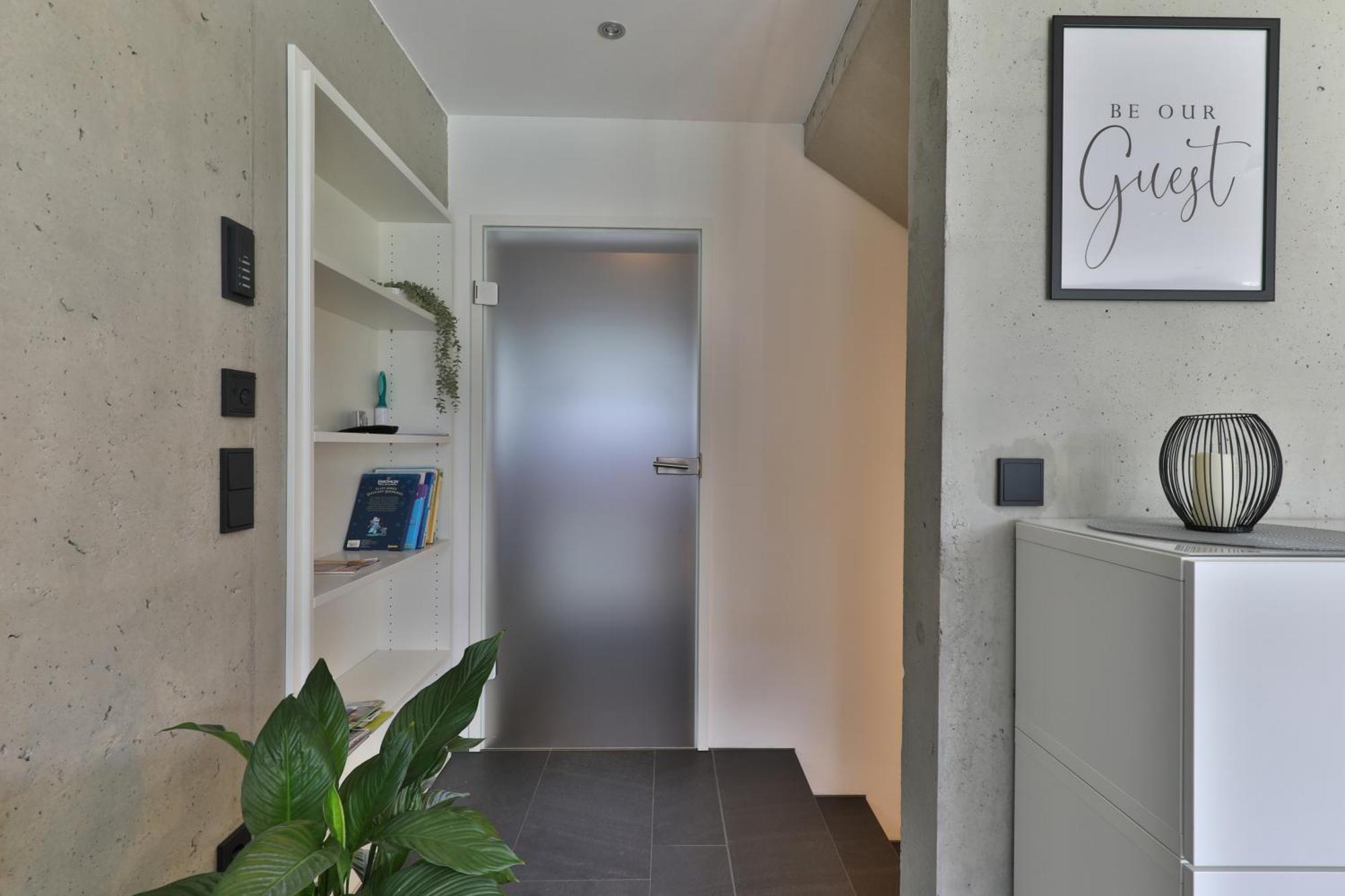 Modernes Studio-Apartment Gersthofen Buitenkant foto